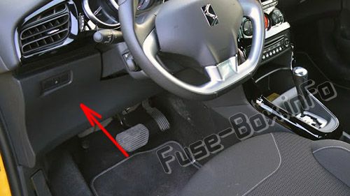 The location of the fuses in the passenger compartment (LHD): Citroen DS3 (2009-2016)