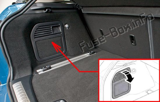 The location of the fuses in the trunk: Range Rover Evoque (2012-2018)