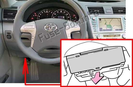 The location of the fuses in the passenger compartment: Toyota Camry (XV40; 2007-2011)