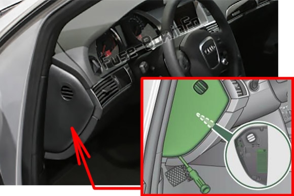 L'emplacement des fusibles dans l'habitacle (à gauche): Audi A6 / S6 (2008-2011)